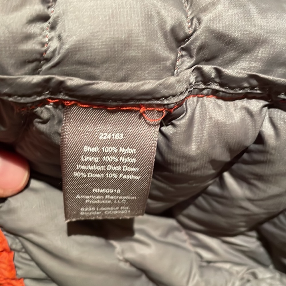 Sierra Design Down Jacket Medium - image 3